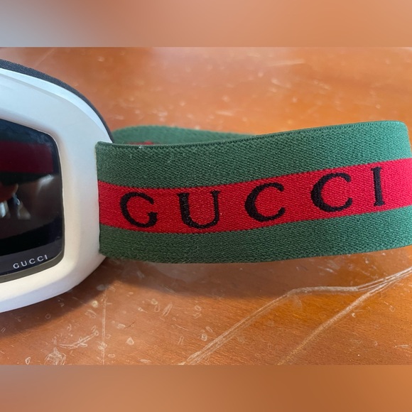 GUCCI Ski Goggles - Picture 3 of 5